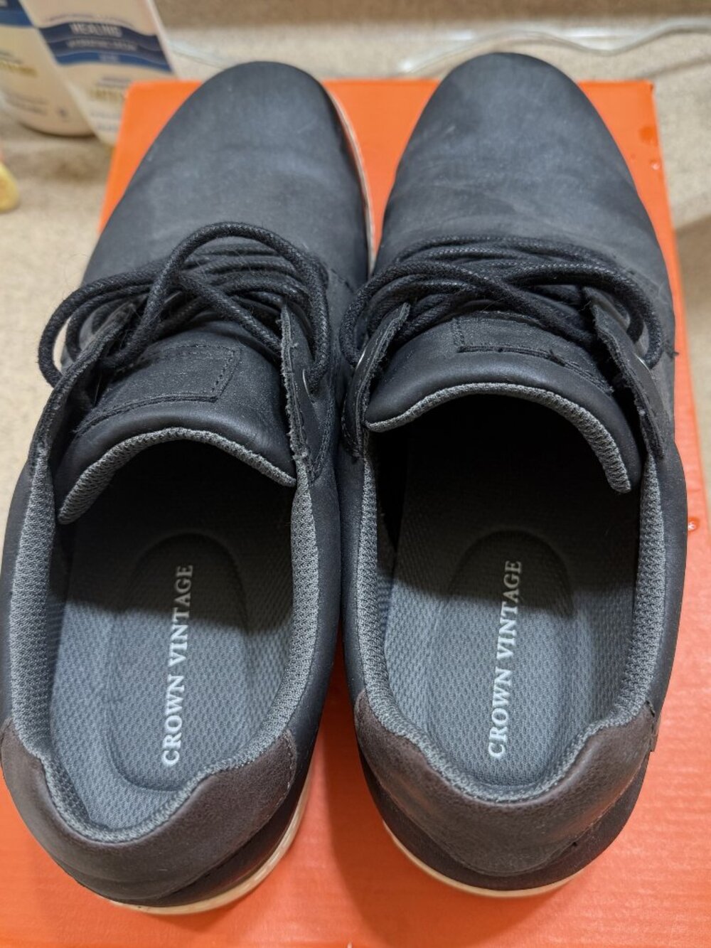 Men's Crown VIntage Lace Up Sneakers Size 11 1/2 Grey with white sole